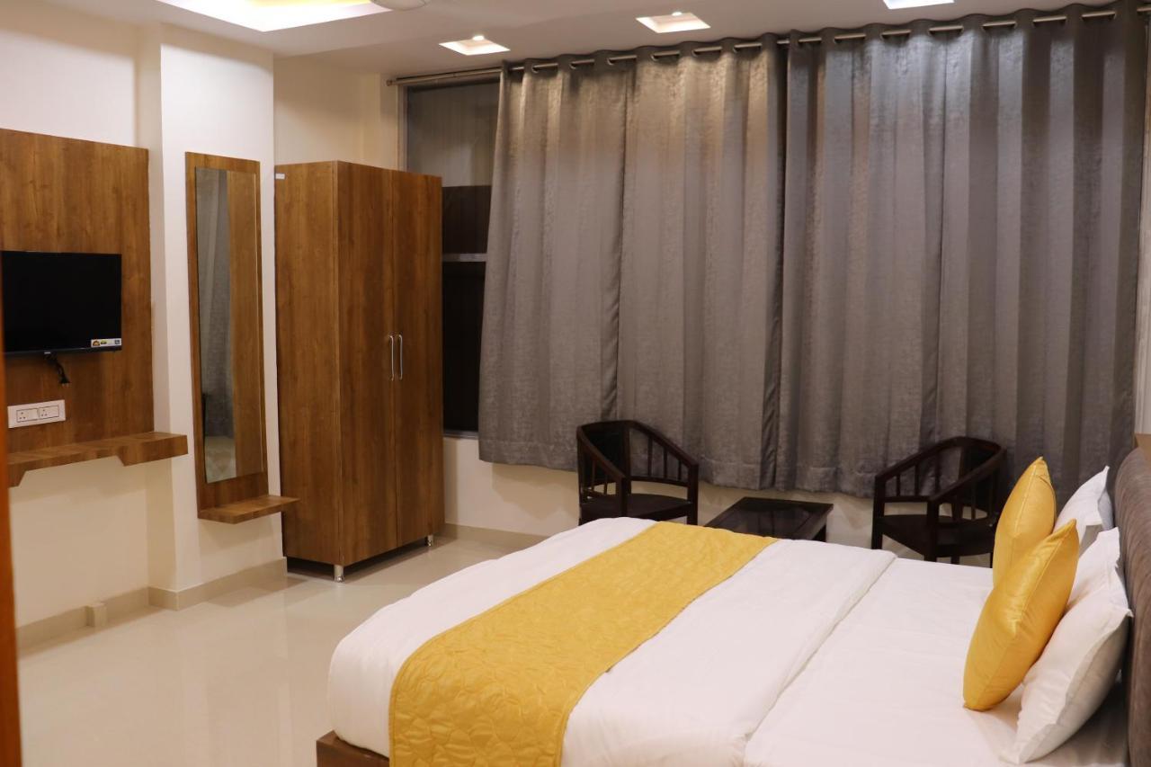 Hotel Jmb Jodhpur  Eksteriør bilde
