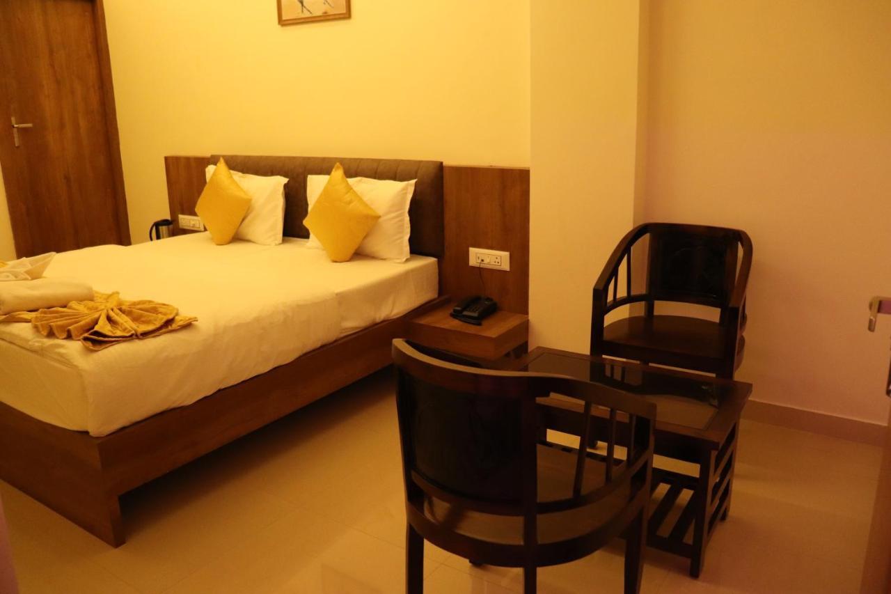 Hotel Jmb Jodhpur  Eksteriør bilde